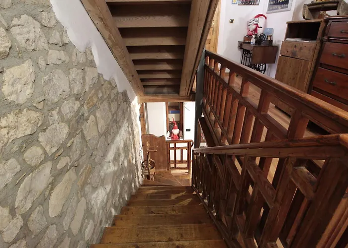 Baita Pranolz Feriehus *